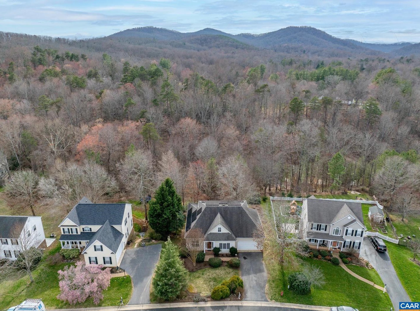 1201 Redfields Rd, Charlottesville, VA 22903-7892