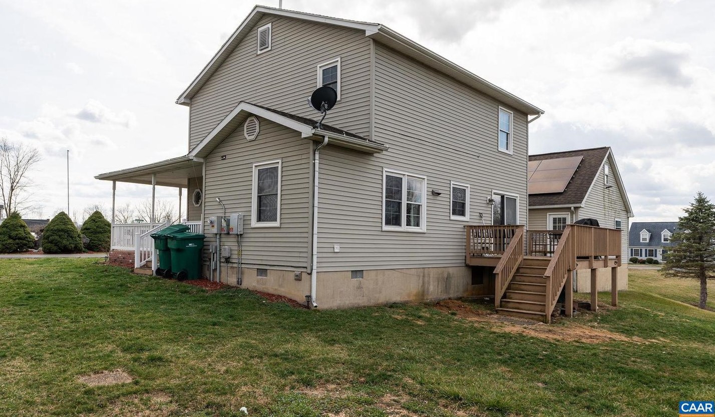 5114 Dogwood Ct, Timberville VA  22853-2406 exterior