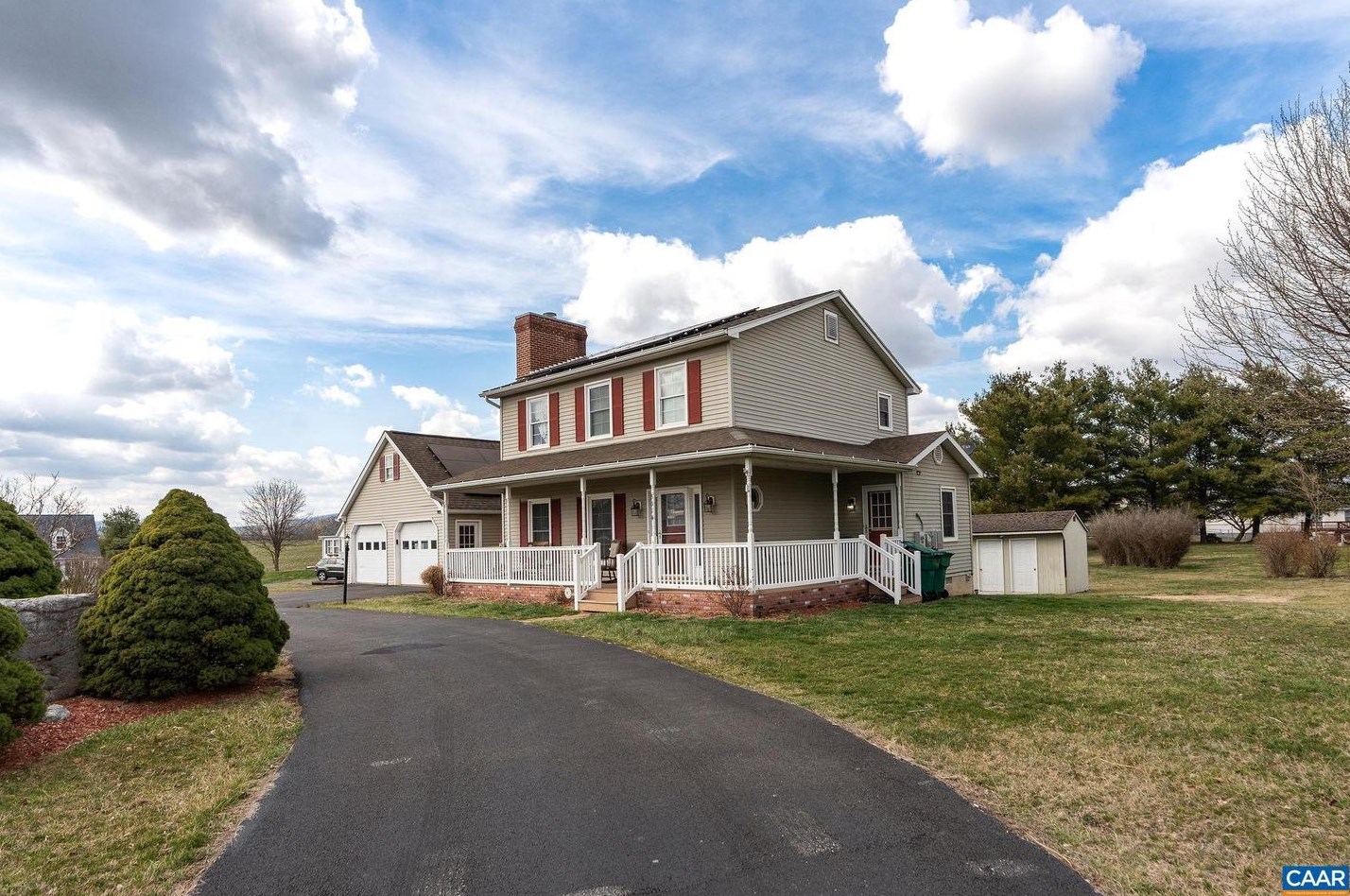 5114 Dogwood Ct, Timberville VA  22853-2406 exterior