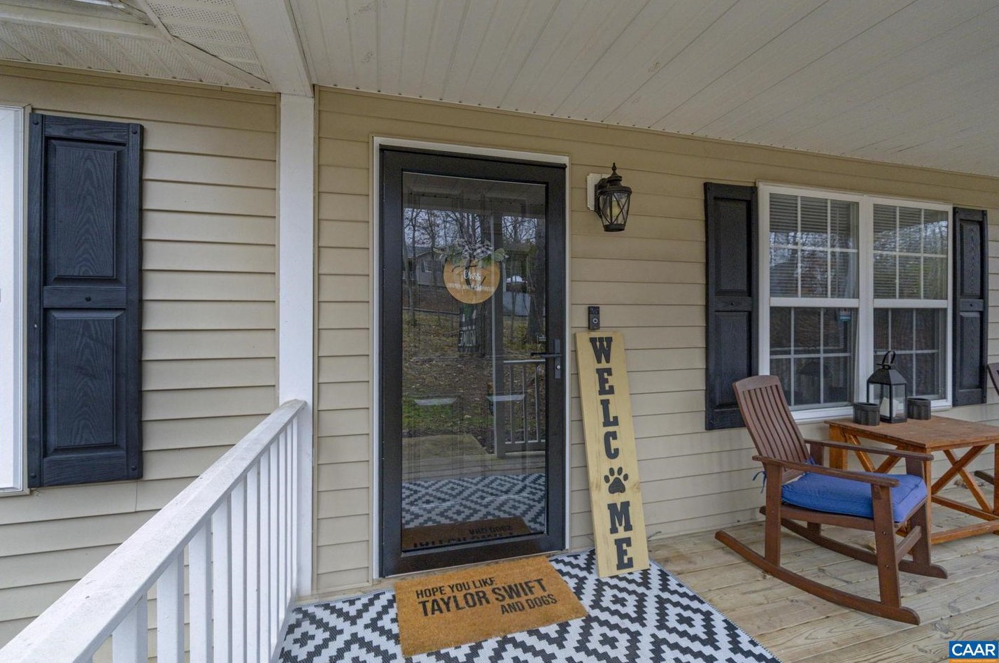 6 Mesquite Pl, Bybee, VA 22963