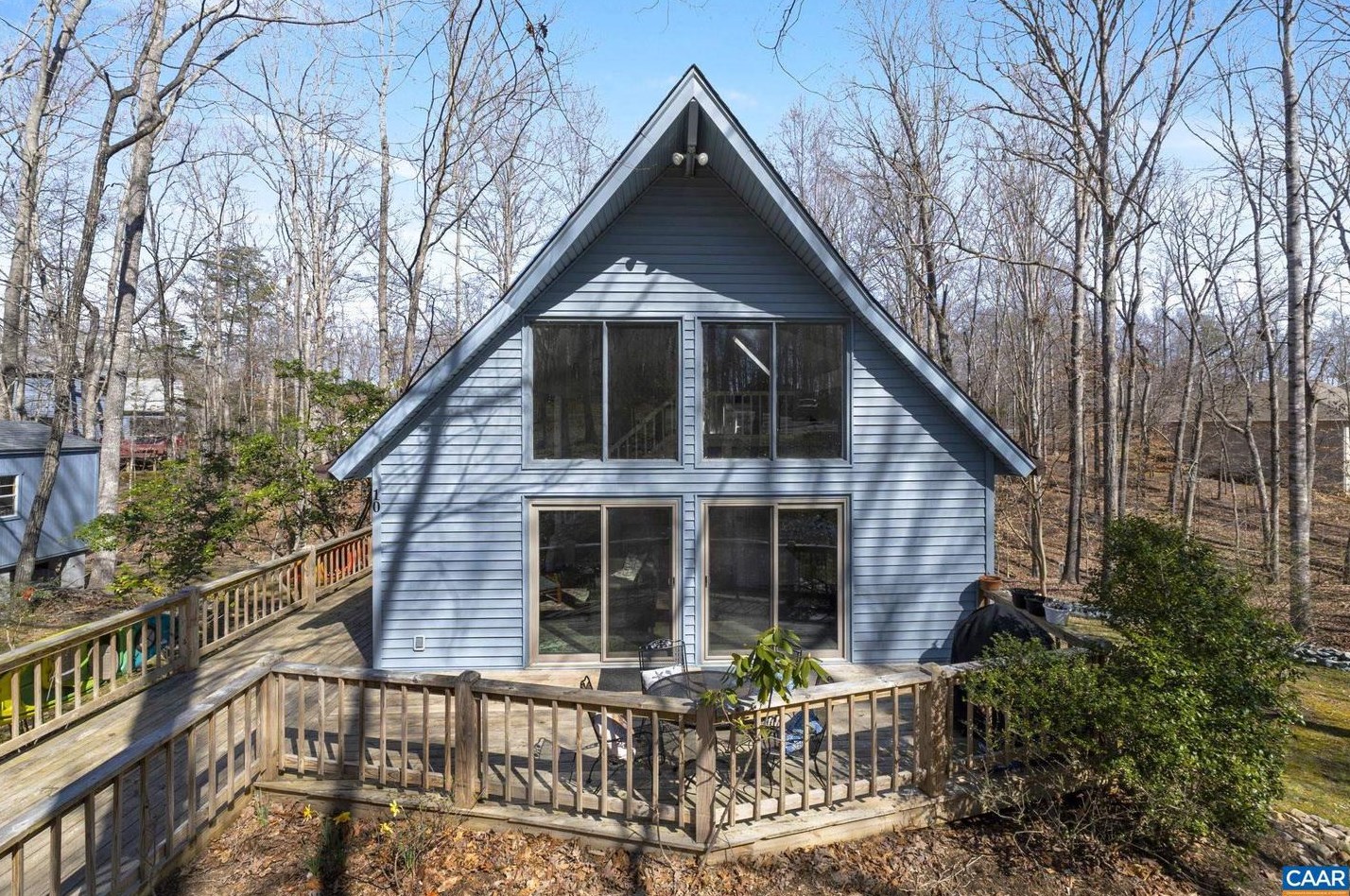10 Oak Terrace, Bybee, VA 22963