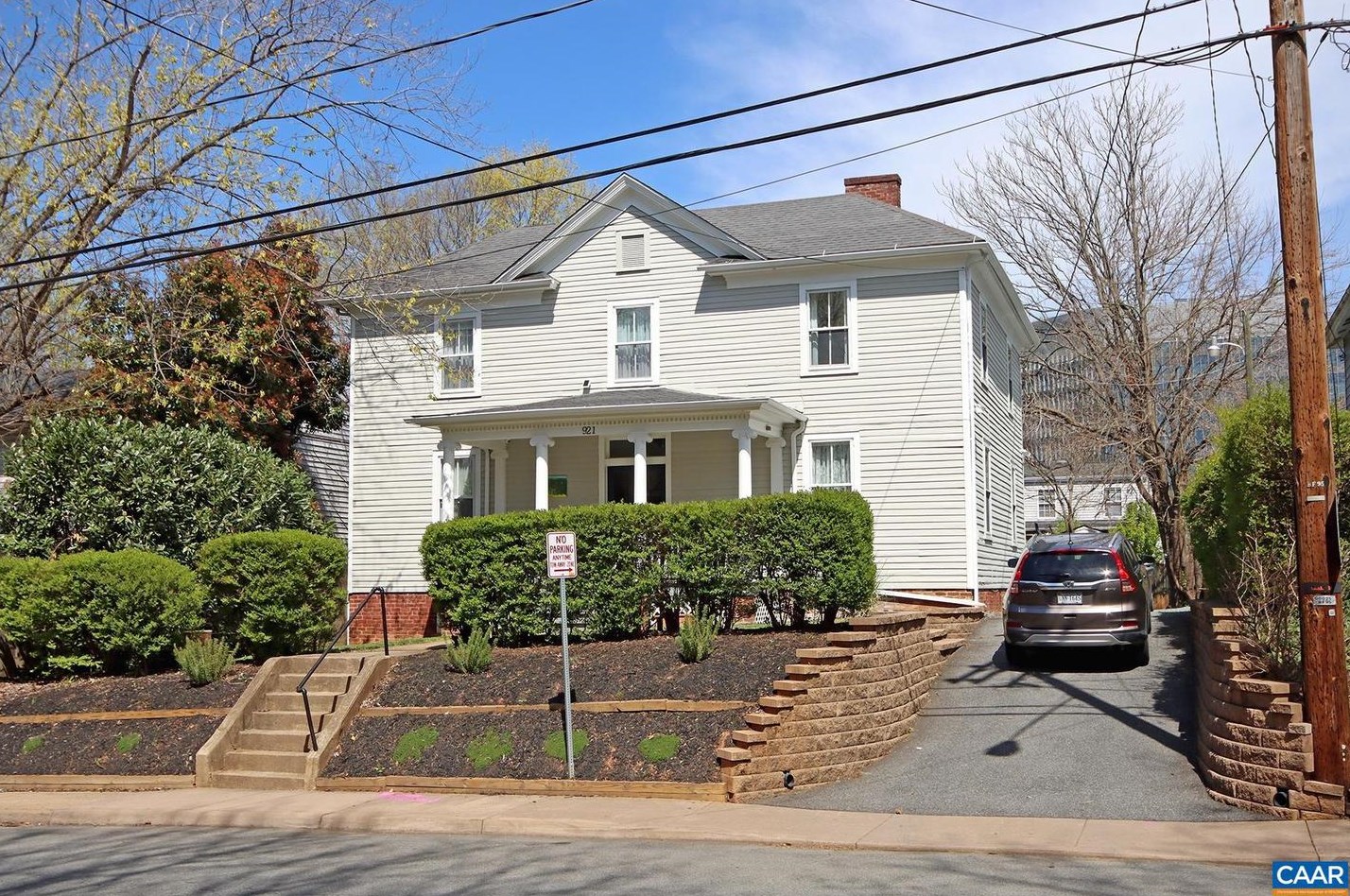 921 Cherry Ave, Charlottesville, VA 22903