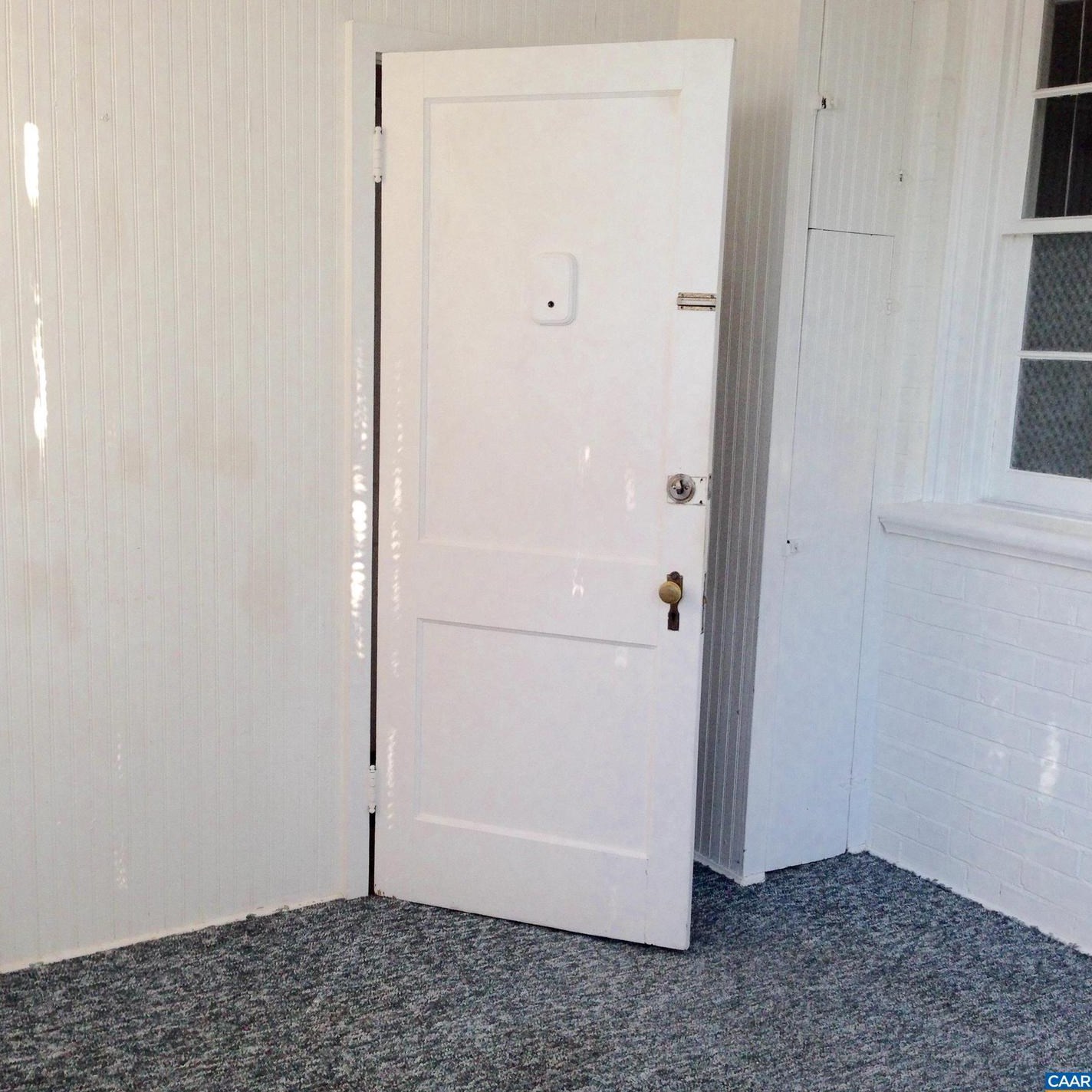 852 Woodrow Ave #4, Waynesboro, VA 22980