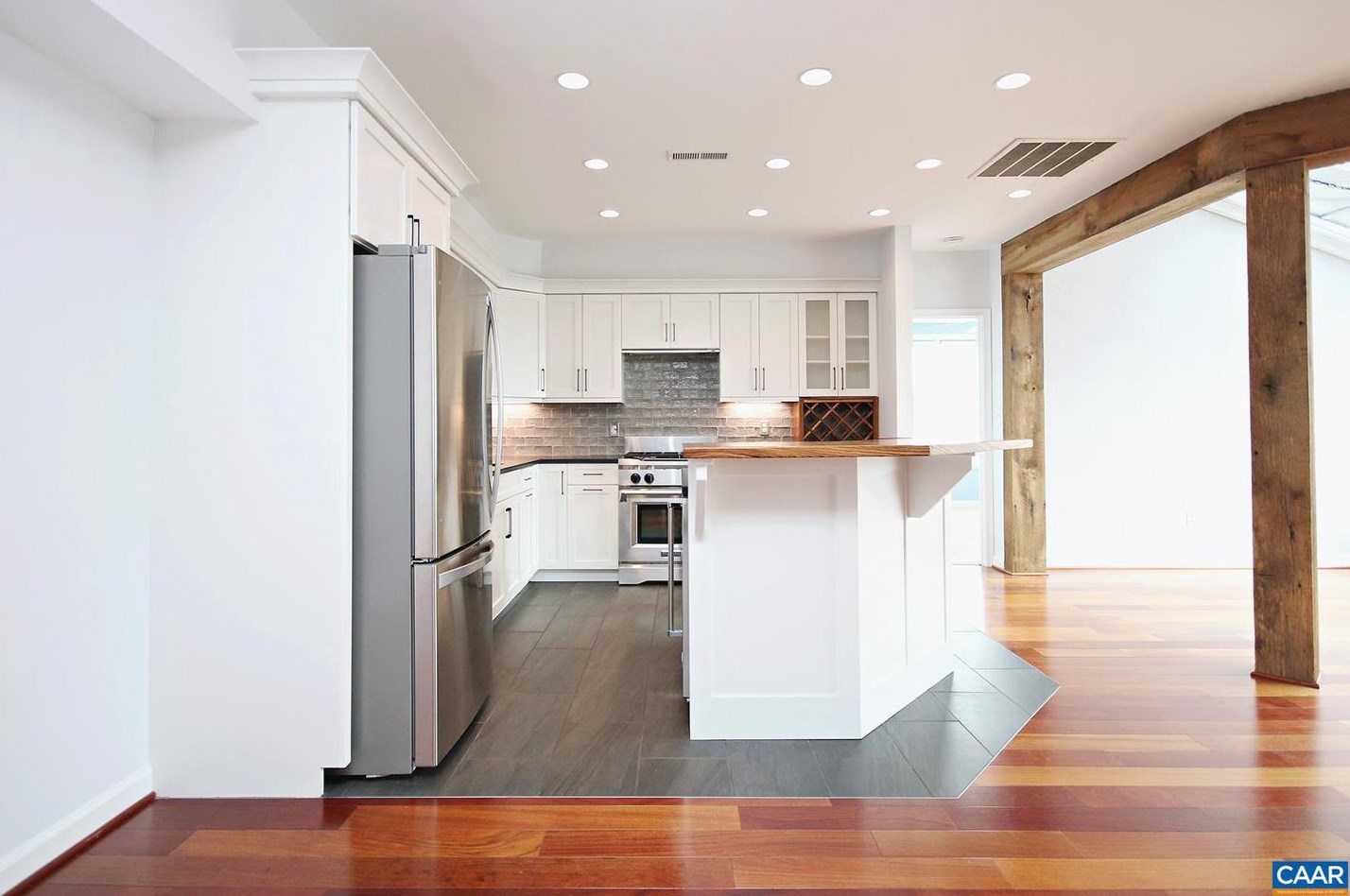 408 Market St, Charlottesville, VA 22902-5261