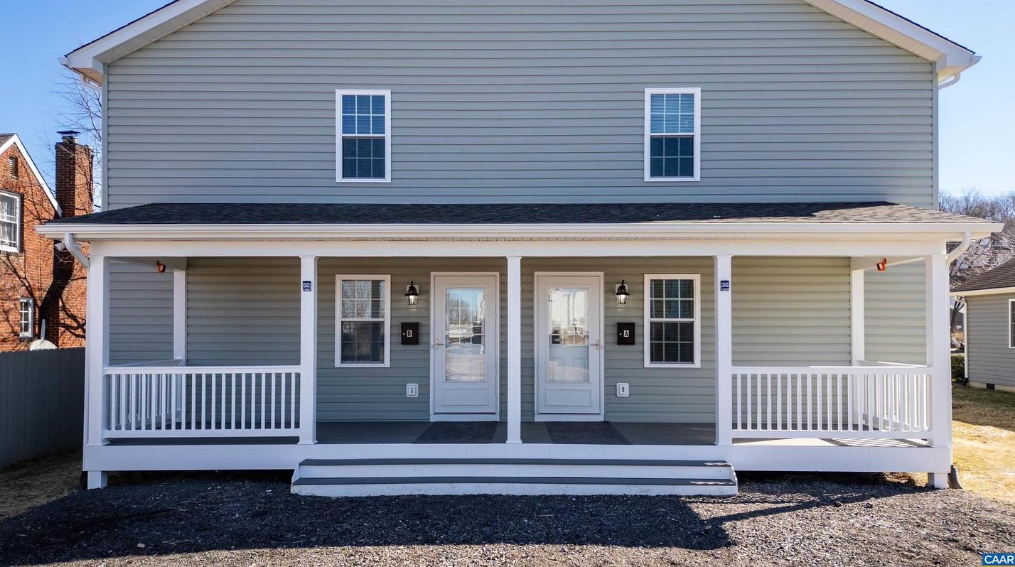 461 N Delphine Ave #a, Waynesboro, VA 22980