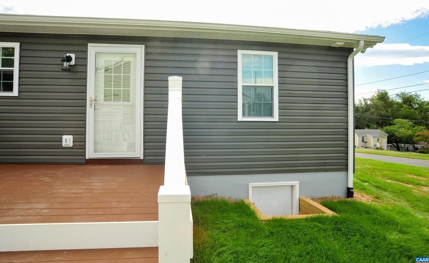 1208 N Forest Ave #a, Waynesboro, VA 22980