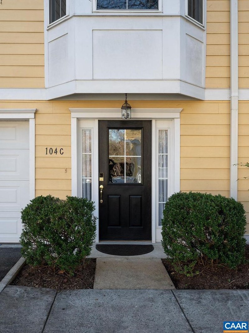 104 Melbourne Park #c, Paris, VA 20130