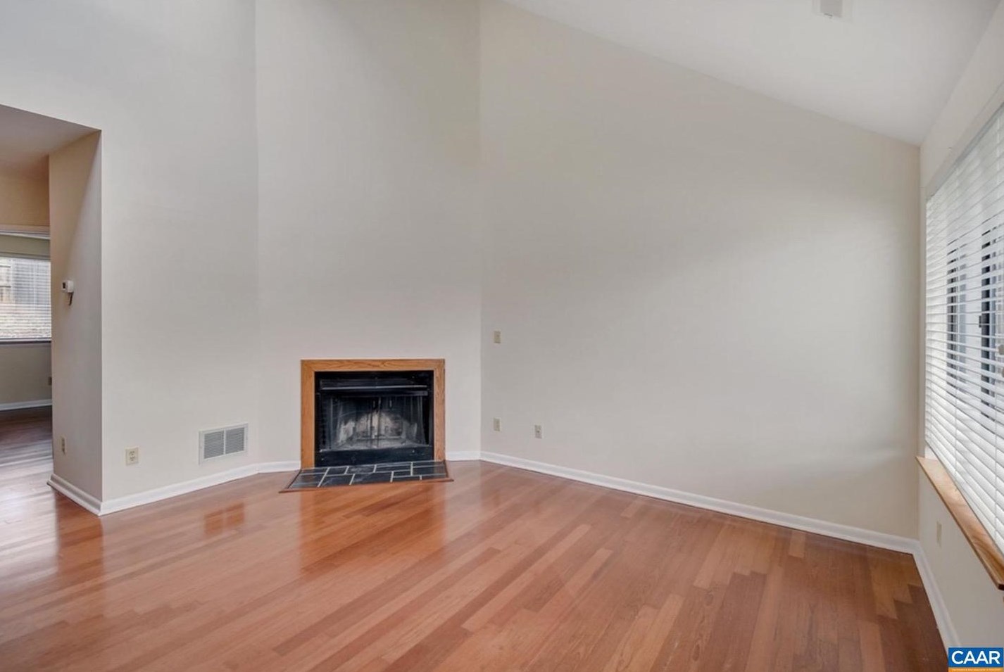 1583 Birnam Dr, Charlottesville, VA 22901