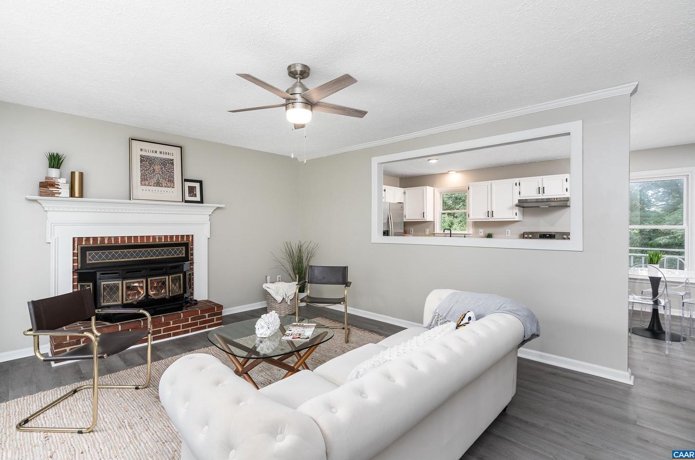 529 Jester Ln, Charlottesville, VA 22911-8325