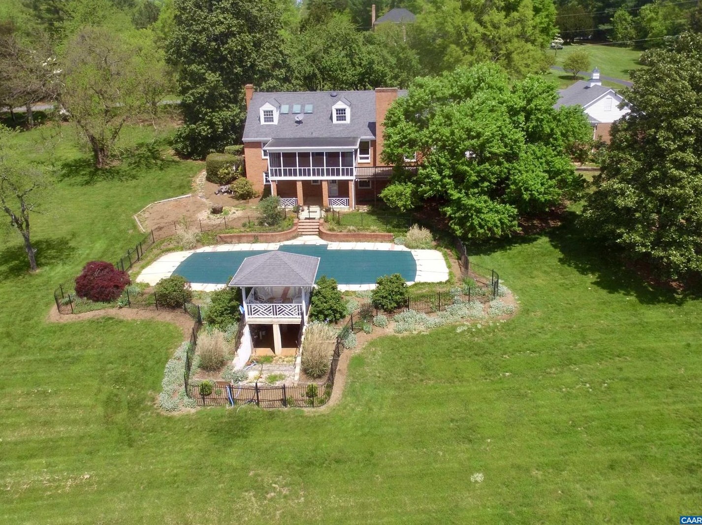 2325 Cumberland Rd, Charlottesville, VA 22901-7727