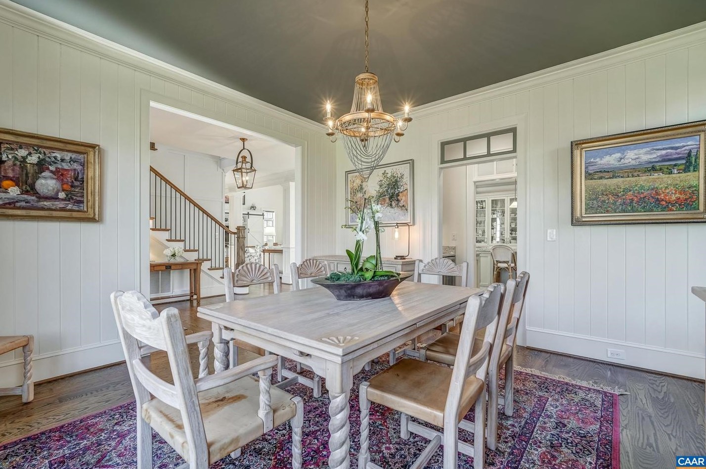 1118 Club Dr, Keswick VA 22947-2613 exterior