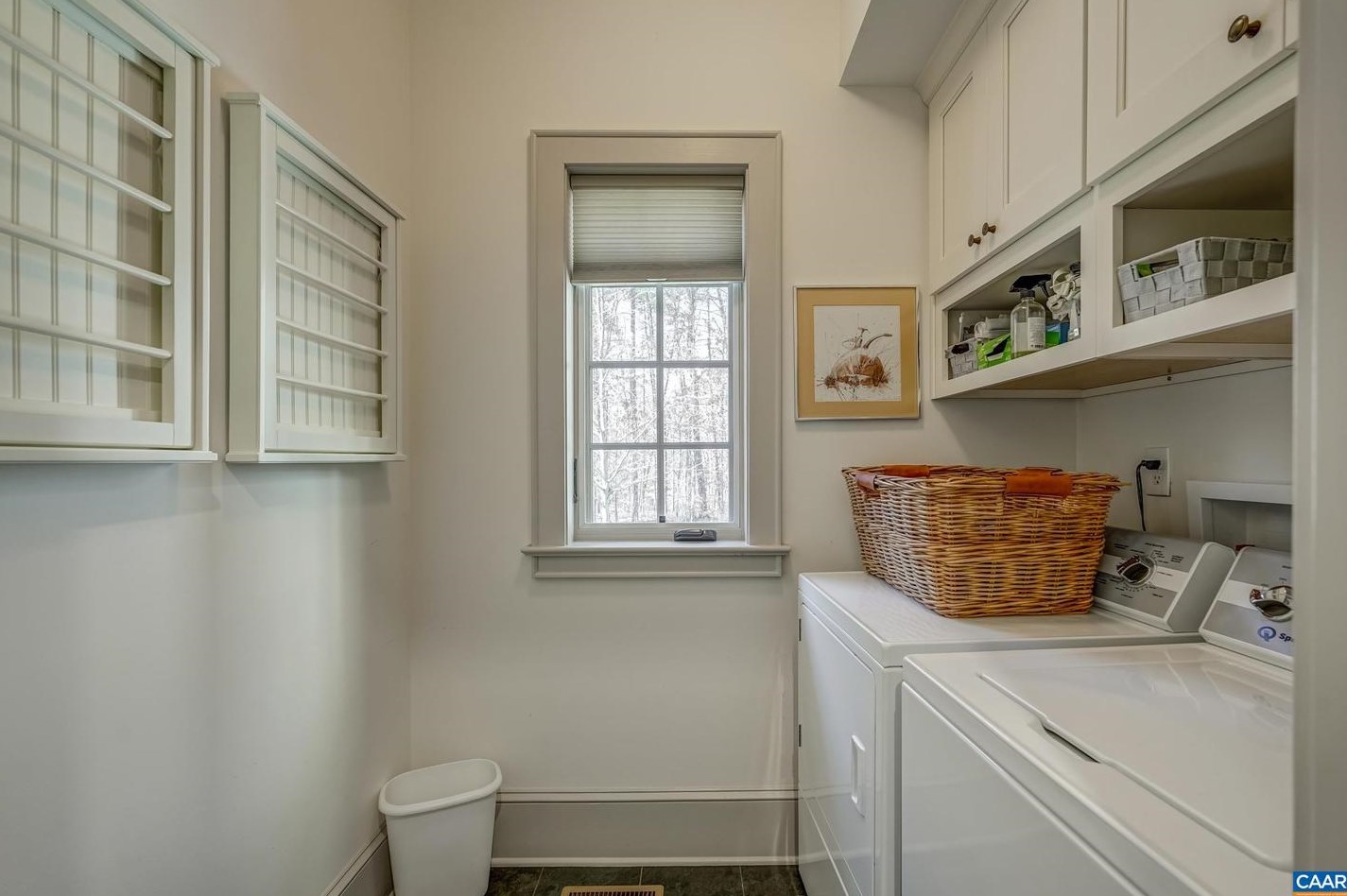 1118 Club Dr, Keswick VA 22947-2613 exterior