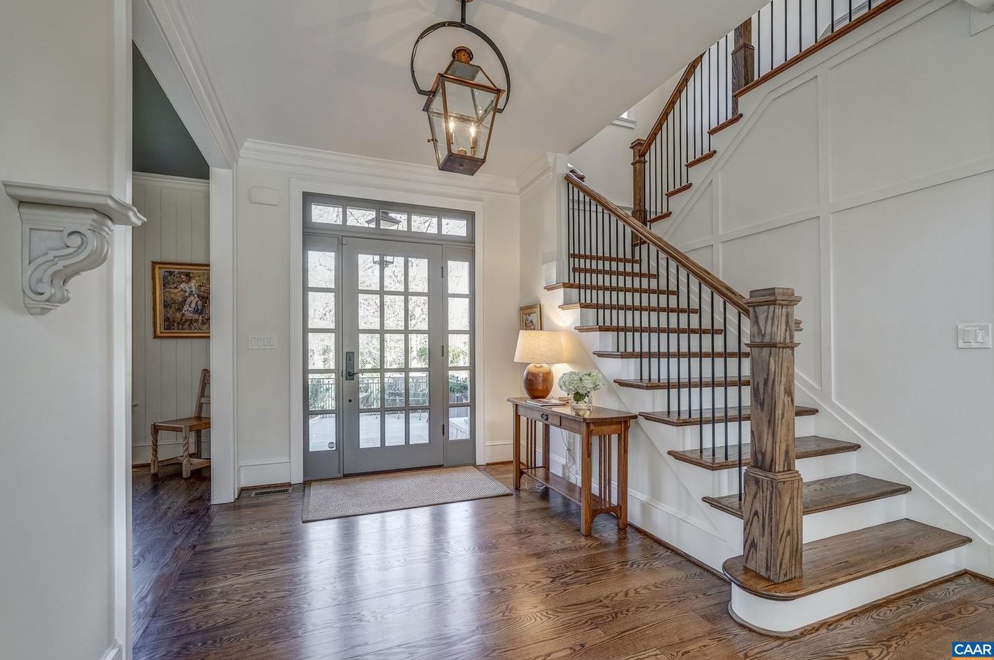 1118 Club Dr, Keswick VA 22947-2613 exterior