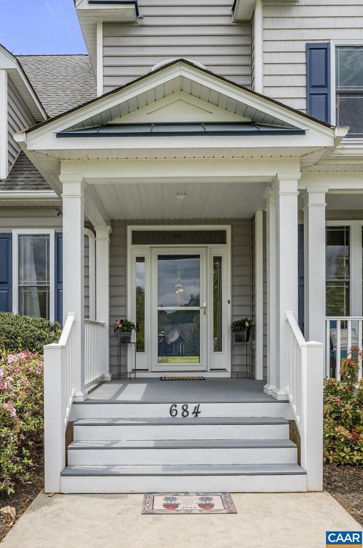 684 Hancock Dr, Ruckersville, VA 22968