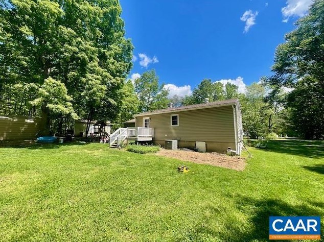53 Smith Ln, Bremo Bluff, VA 23022