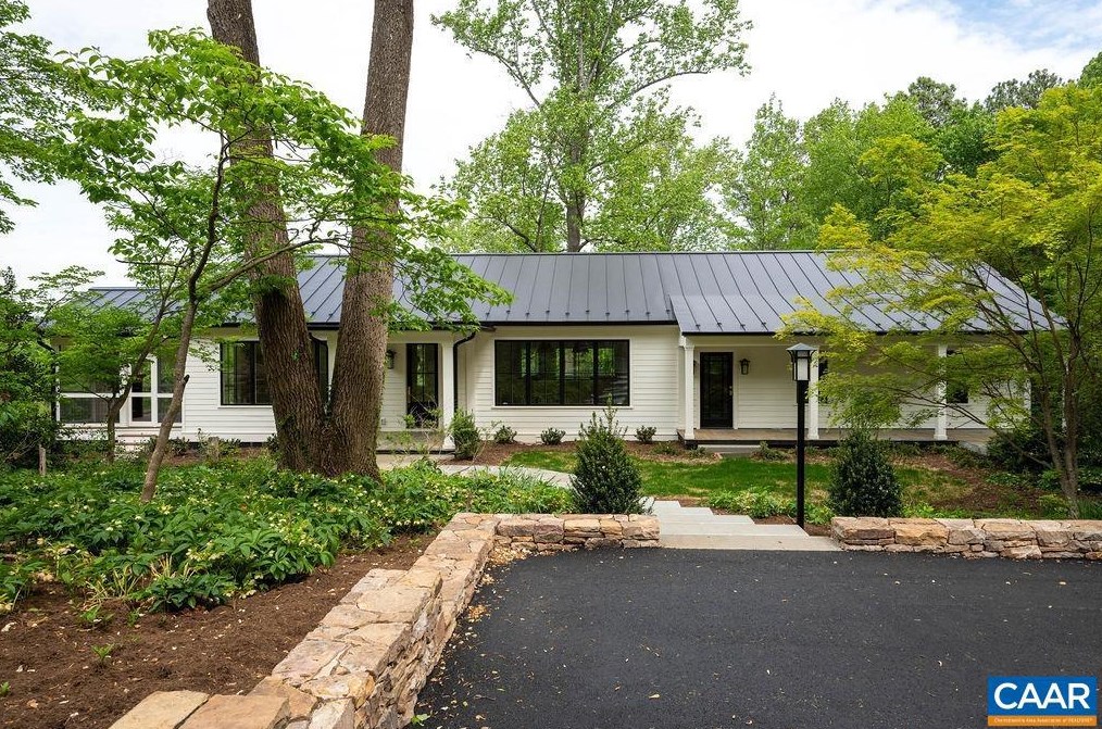 25 Old Farm Rd, Charlottesville, VA 22903-4725