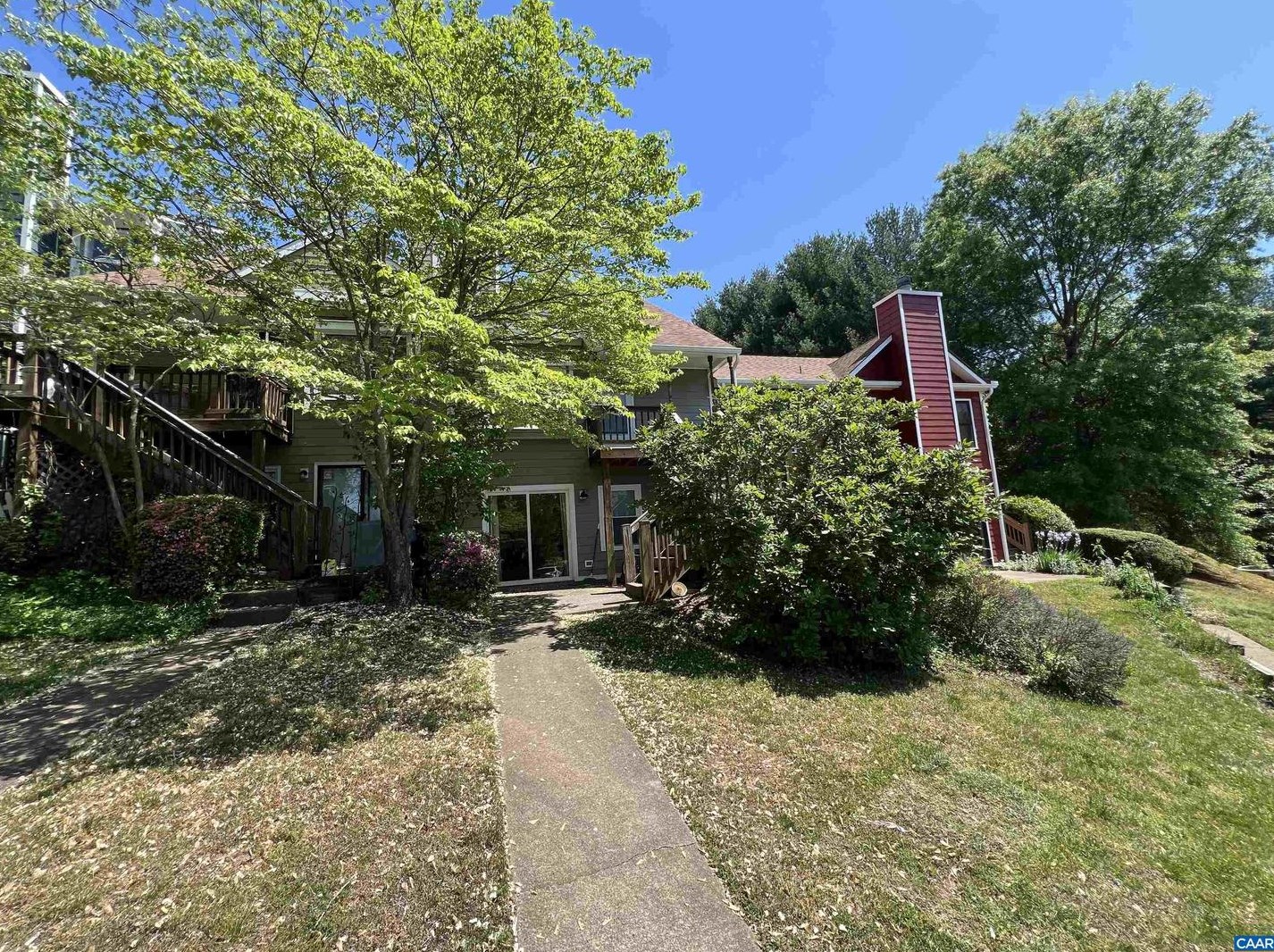 529 Whitcover Cir, Charlottesville, VA 22901-3763
