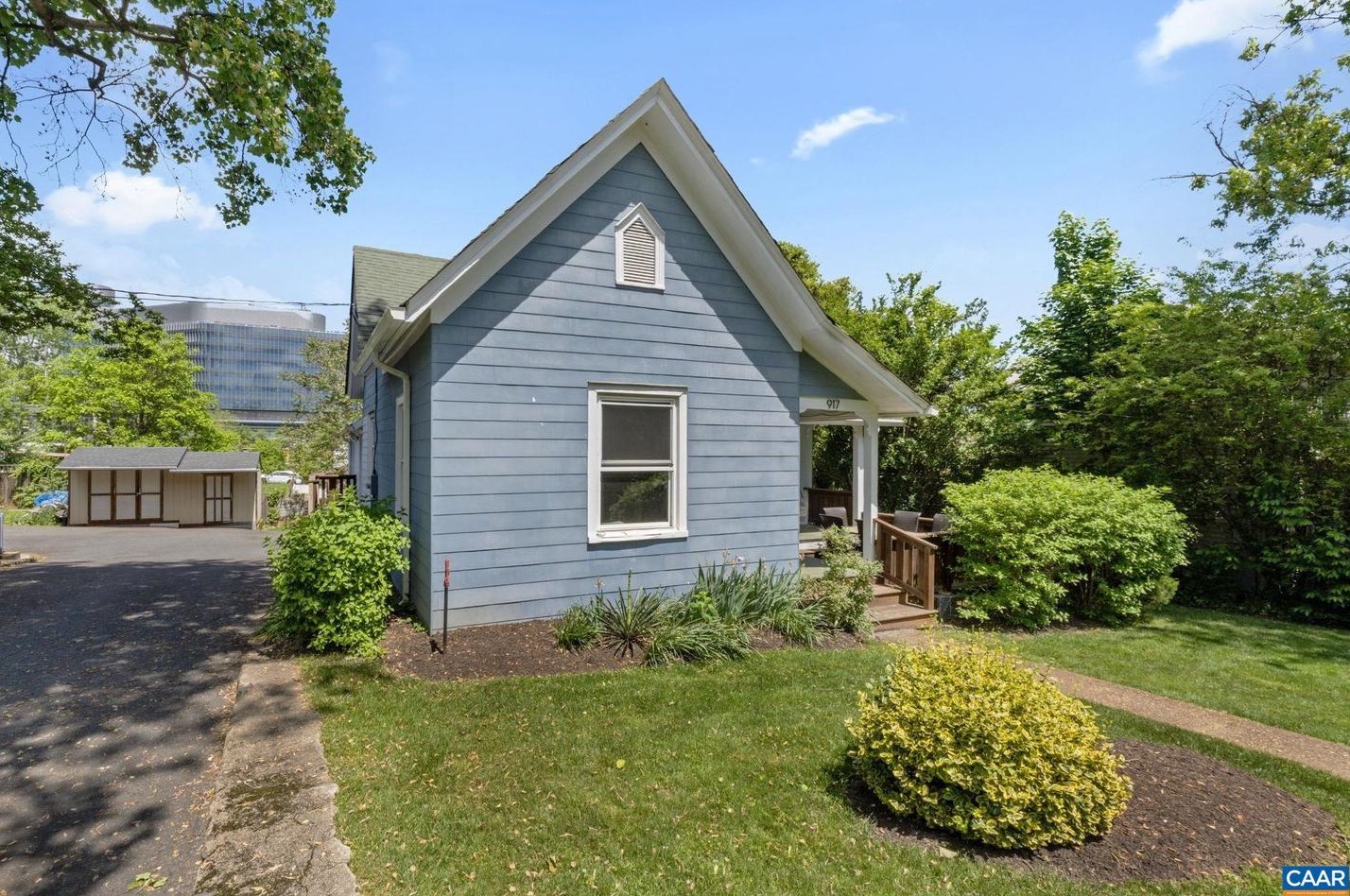 917 Cherry Ave, Charlottesville, VA 22903-3446