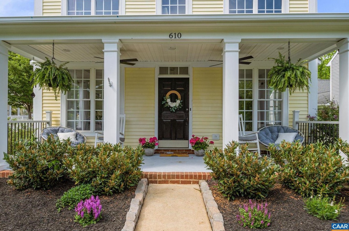 610 Sunflower Ln, Crozet, VA 22932