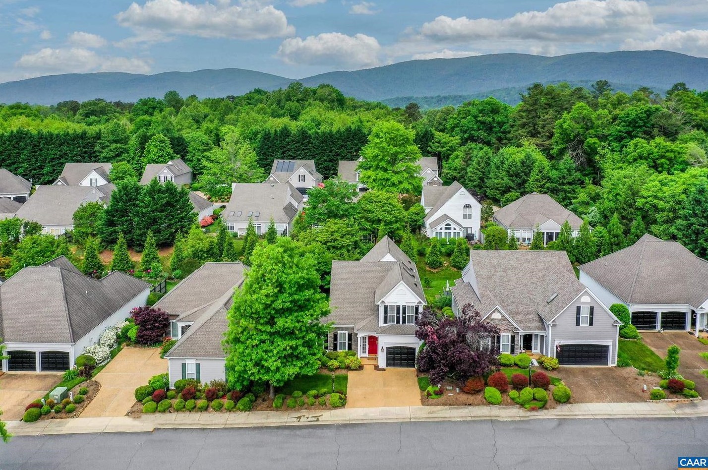 1335 Stonegate Ct, Crozet, VA 22932-3159