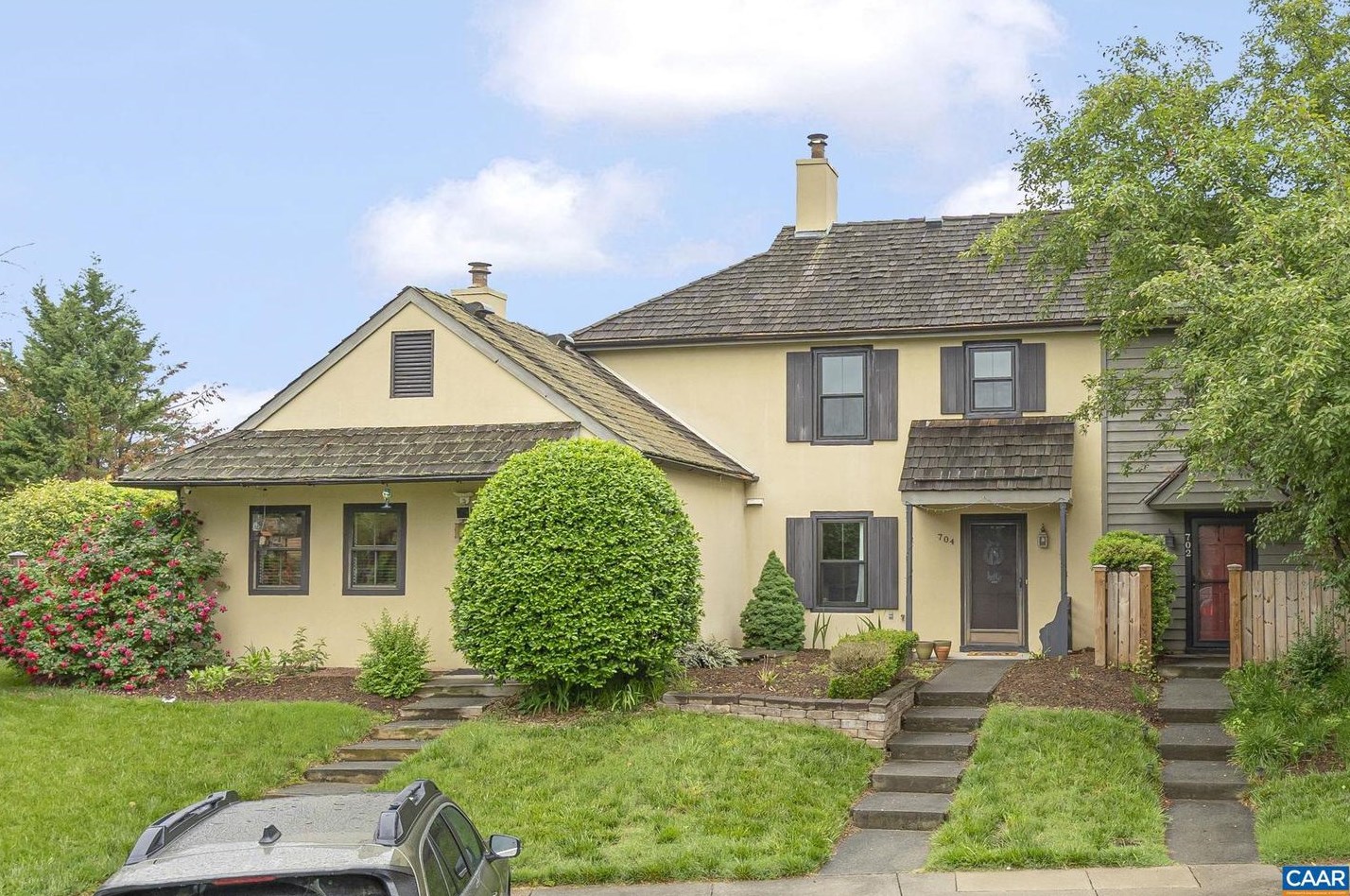 704 Merion Greene, Charlottesville, VA 22901-3171