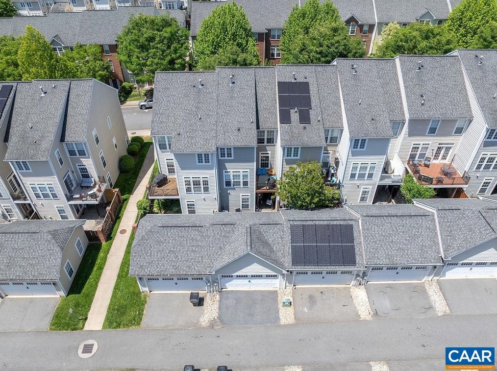 920 Bing Ln, Charlottesville, VA 22903-4048