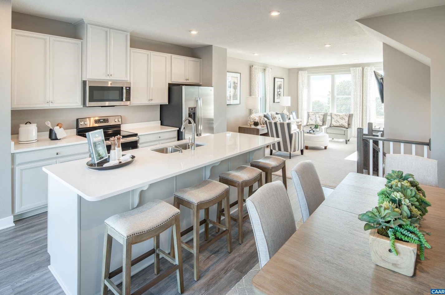 2069 Lockwood Dr, Charlottesville, VA 22911-5608