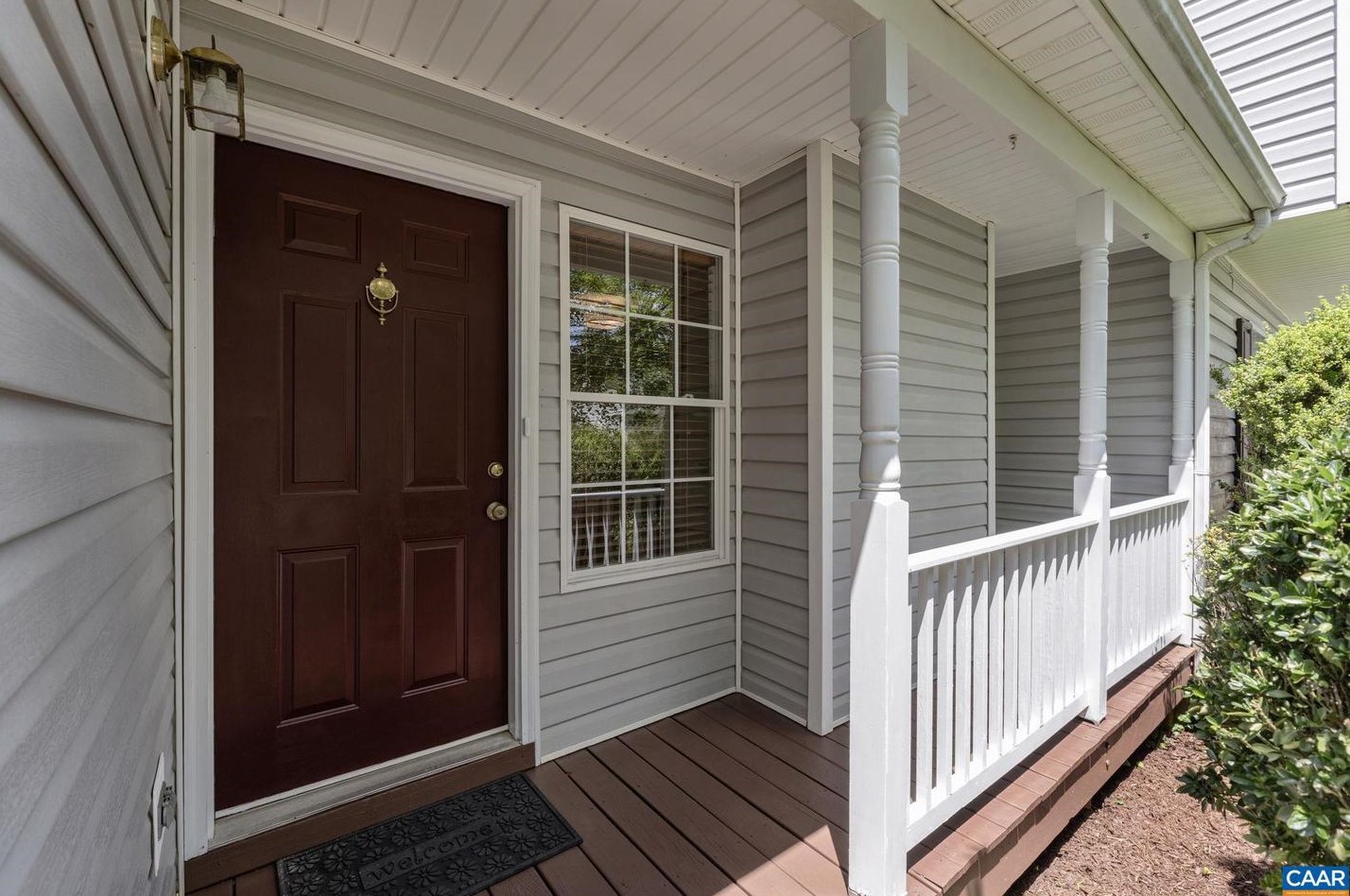 196 Buttercup Ln, Charlottesville, VA 22902-8244