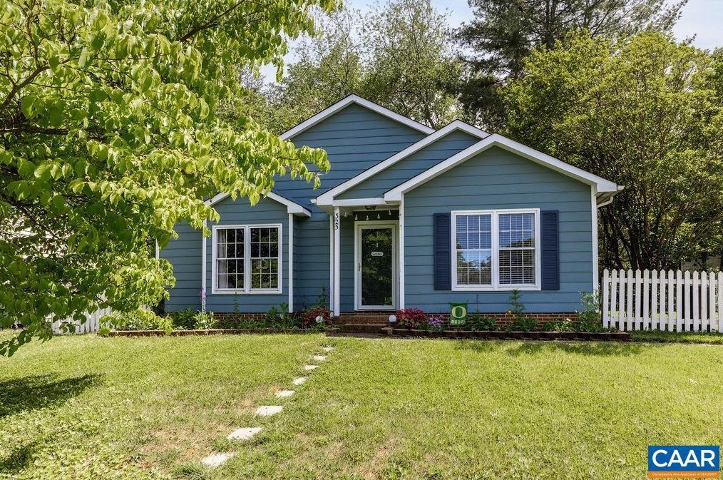 325 Minor Ridge Rd, Charlottesville, VA 22901-1632