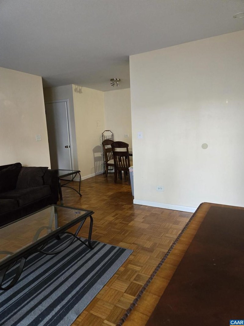 1800 Jefferson Park Ave #117, Charlottesville, VA 22903