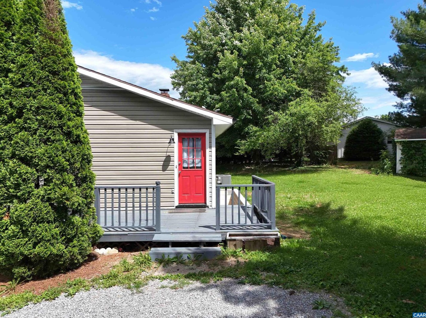 115 Briarwood Cir, Staunton, VA 24401
