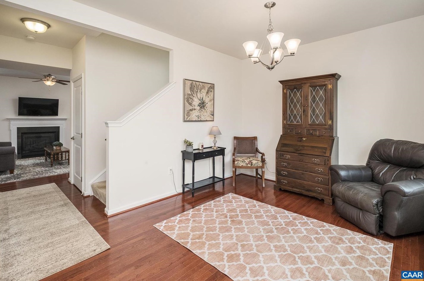 11 Rosalyn Way, Bybee, VA 22963