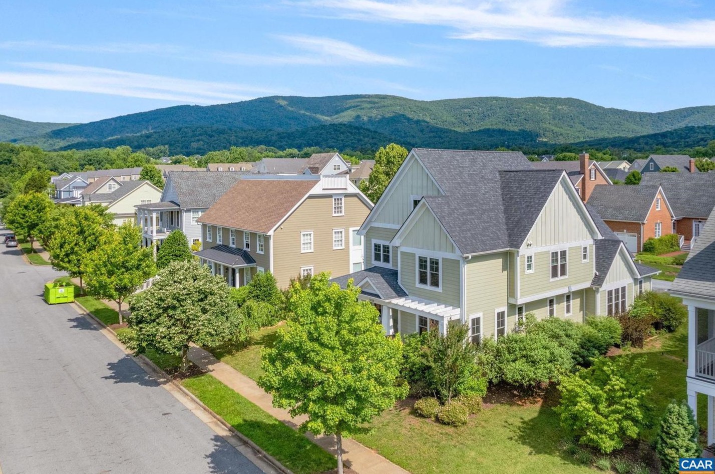 5123 Brook View Rd, Crozet, VA 22932-3343