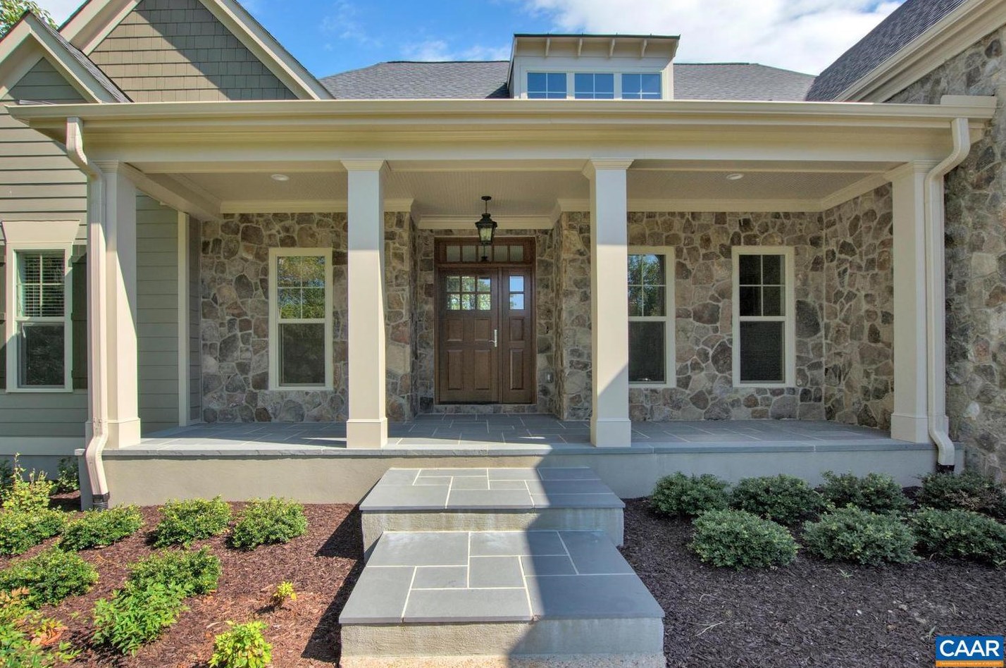 705 Villa Deste Dr #b, Charlottesville, VA 22903