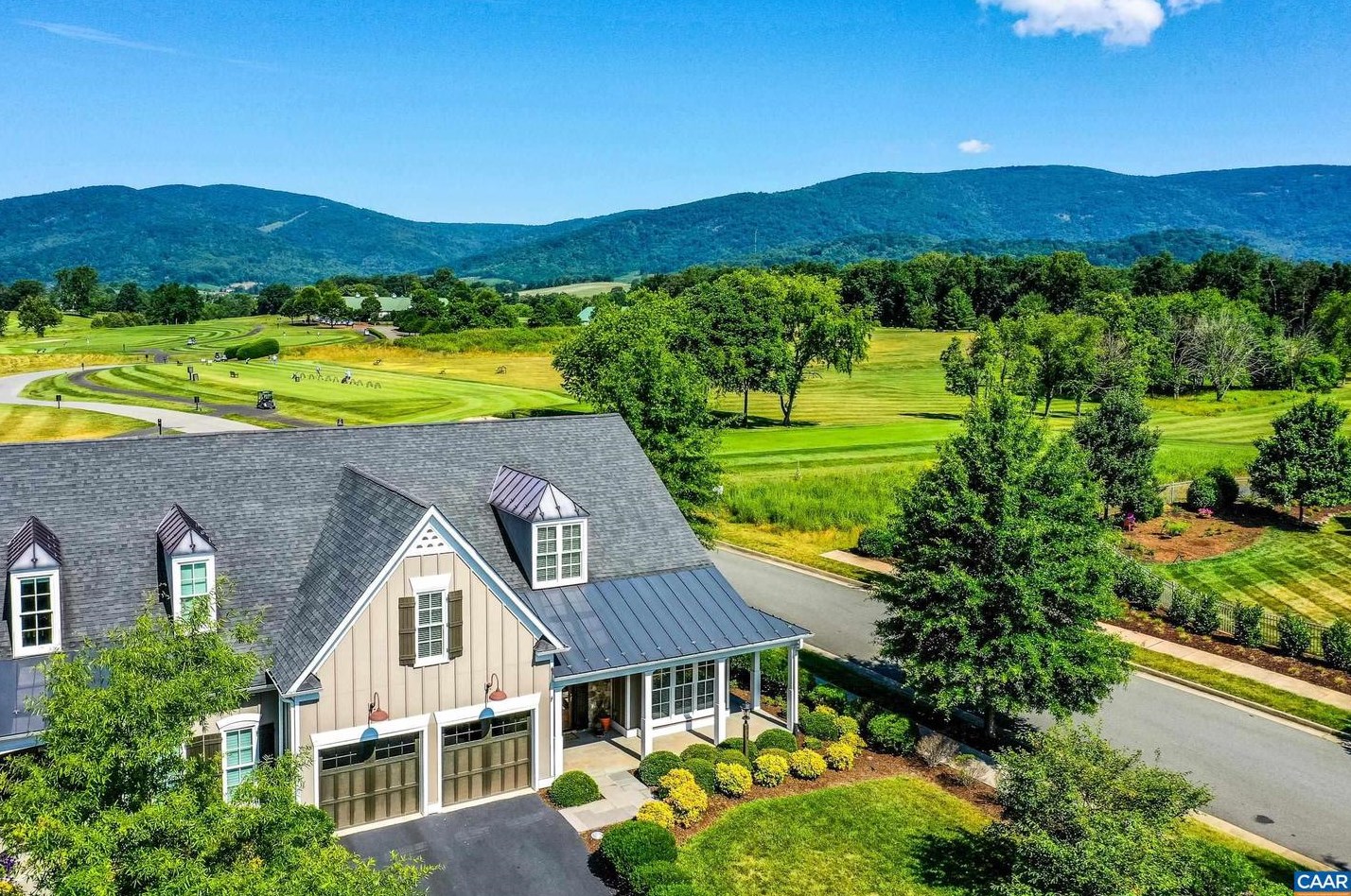 614 Baywick Cir, Crozet, VA 22932