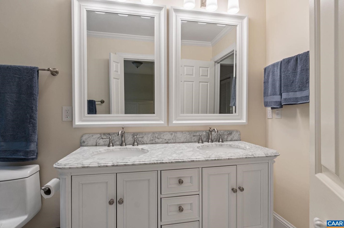 1817 University Cir, Charlottesville VA 22903-1801 exterior