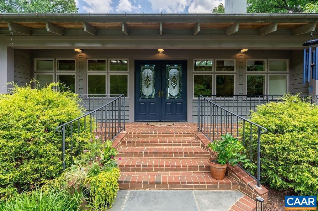 8 Farmview Rd, Stanardsville, VA 22973