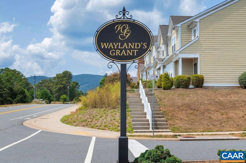 1891 Clay Dr, Crozet, VA 22932