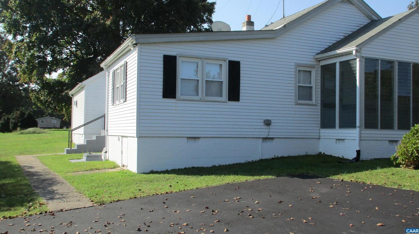 1125 James Madison Hwy, Gordonsville, VA 22942