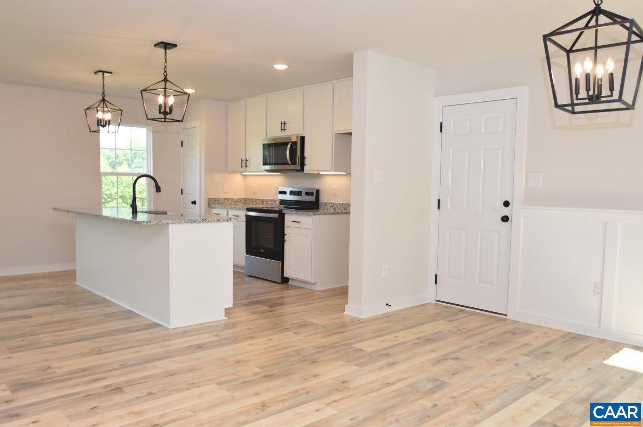 110 Whitlock Rd, Gordonsville, VA 22942