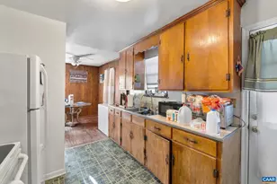 2301 N Berkshire Rd, Charlottesville, VA 22901 - Photo 16