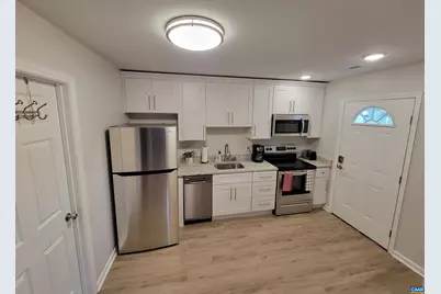 1511 High St #3, Charlottesville, VA 22902 - Photo 2