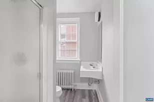 619 E High St, Charlottesville, VA 22902 - Photo 8