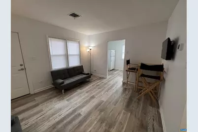 301 SW 7th St #A, Charlottesville, VA 22903 - Photo 4