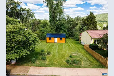 1130 Leonard St #X, Charlottesville, VA 22902 - Photo 4