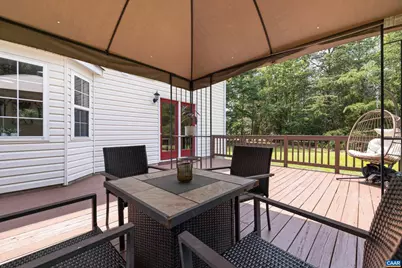 366 Saint Ivy Ave, Troy, VA 22974 - Photo 8