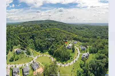 Hyland Ridge Dr #R2, Charlottesville, VA 22901 - Photo 2