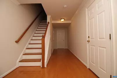 106 Melbourne Prk #E, Charlottesville, VA 22901 - Photo 4