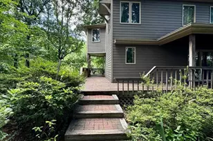 1950 Locust Hollow Rd, Charlottesville, VA 22903 - Photo 8