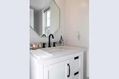 3260 Timberwood Pkwy, Charlottesville, VA 22911 - Photo 14